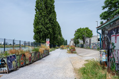 Keep walking (Industrial area of Basel)