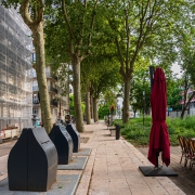 Vichy, Early in the morning