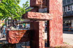 Vattenskulptur (1971) in marble from Älvdalen by Gustav Kaunitz. Linköping., Sweden